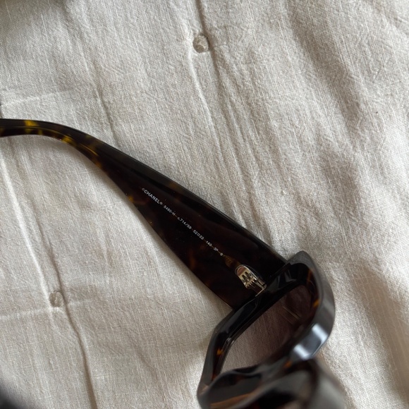 Chanel Sunglasses - Picture 2 of 7